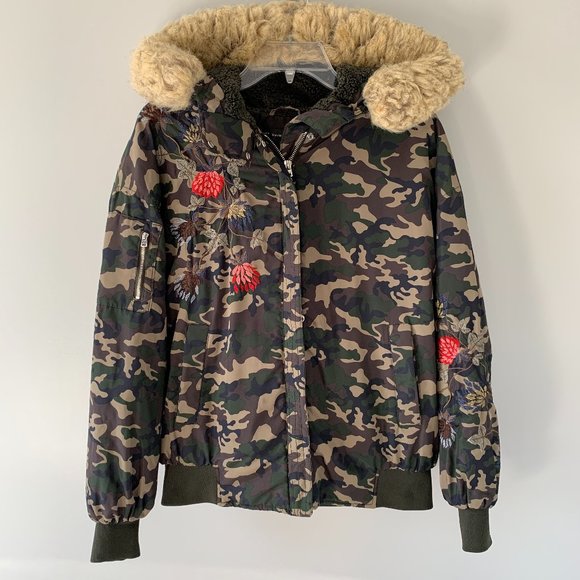 Zara Floral Embroidered Camo Bomber Jacket - Picture 1 of 8
